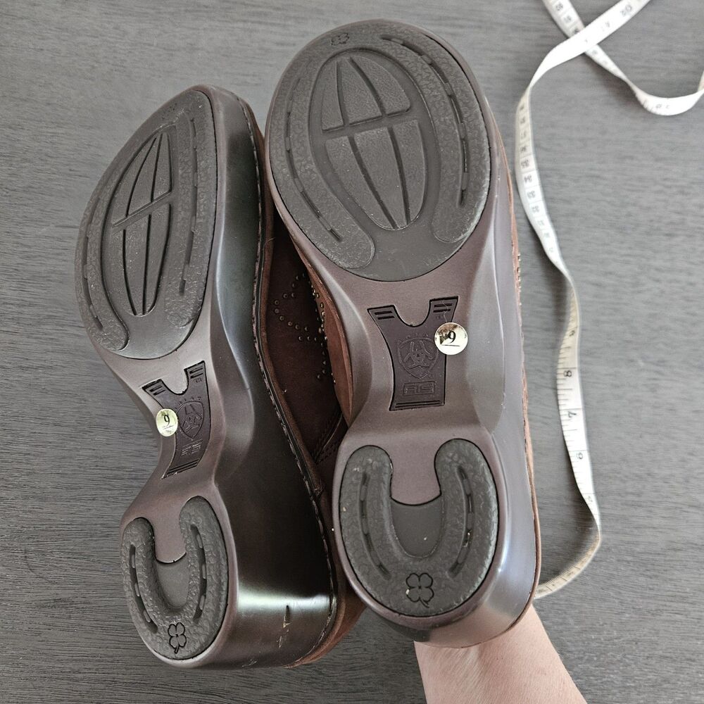 Ariat Strathmore Clogs Brown Nubuck Leather Floral Studded Mule Women's 9 - Picture 8 of 10